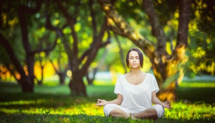 开云官方-LOL操作极限刷新观赛体验，英雄联盟刷新技能